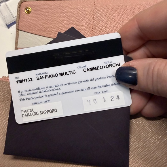 Prada Blush and Pink Saffiano Wallet - Picture 8 of 12